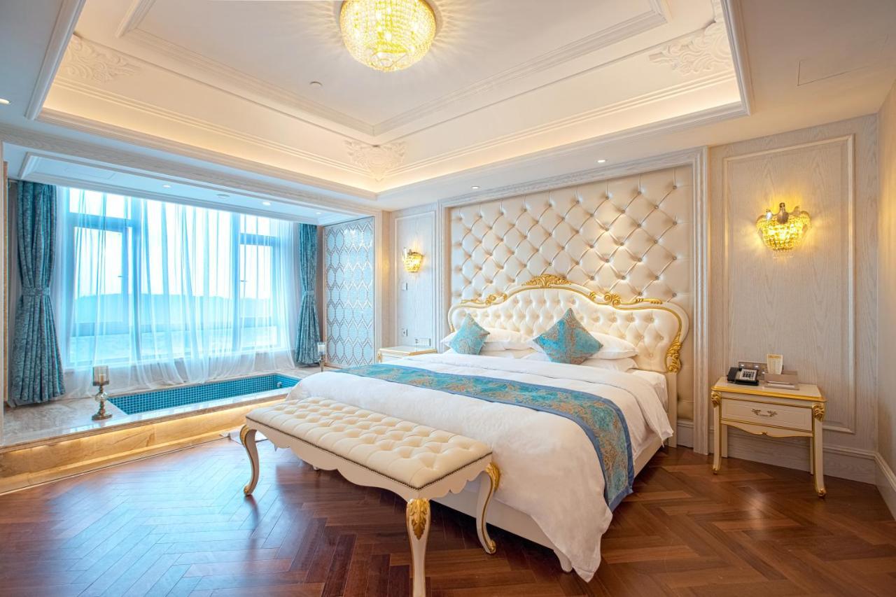 Wyndham Grand Kunming East Hotel Exterior foto