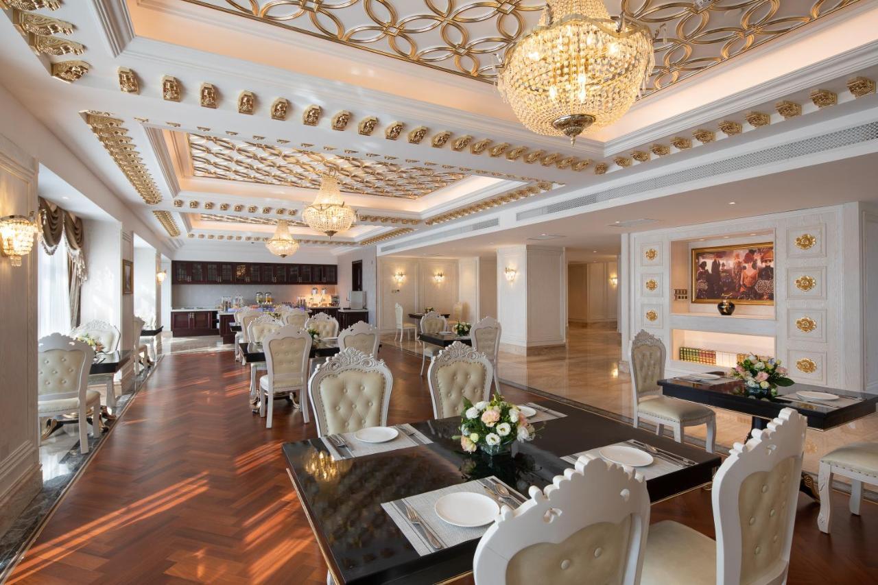 Wyndham Grand Kunming East Hotel Exterior foto