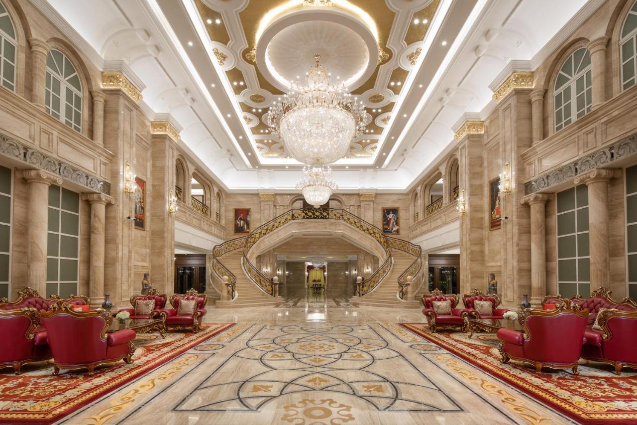 Wyndham Grand Kunming East Hotel Exterior foto