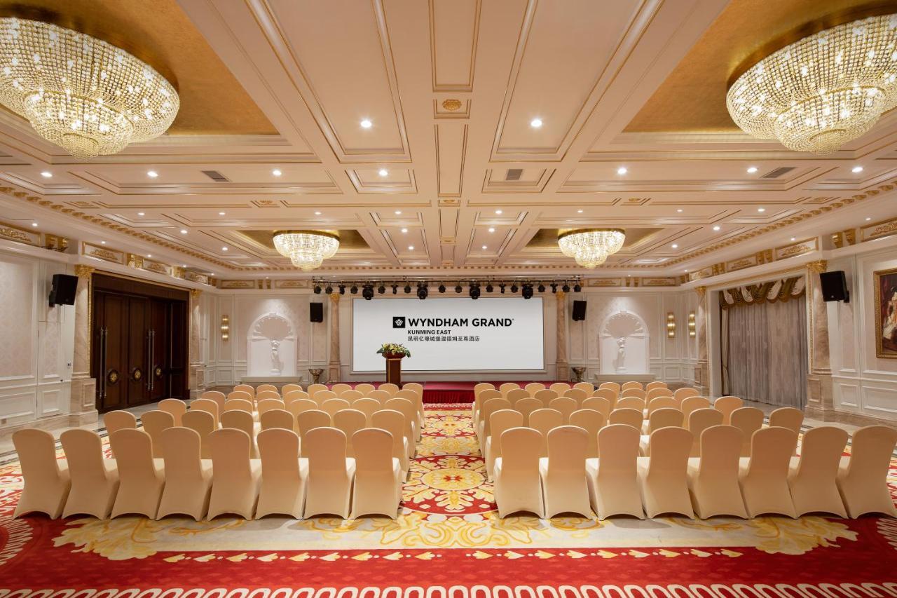 Wyndham Grand Kunming East Hotel Exterior foto