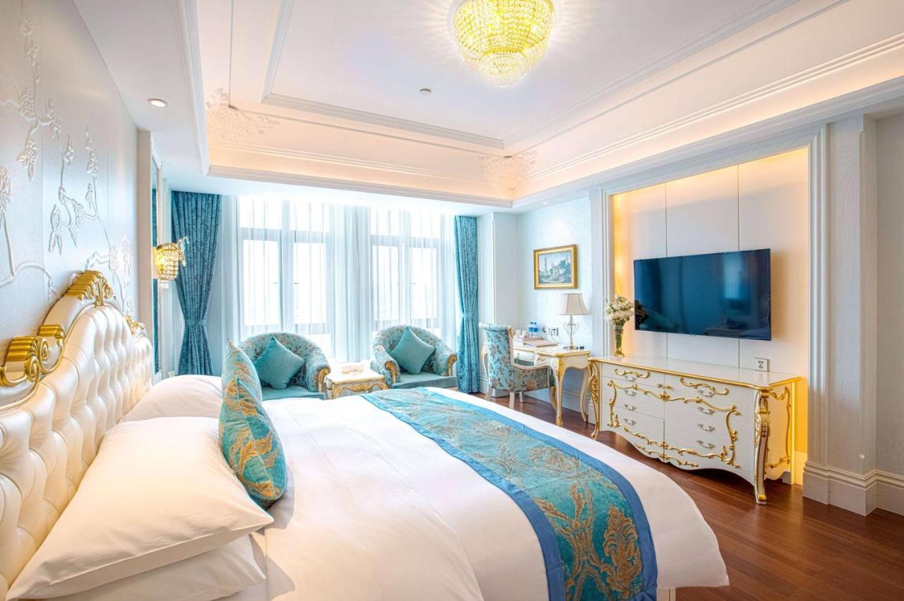 Wyndham Grand Kunming East Hotel Exterior foto