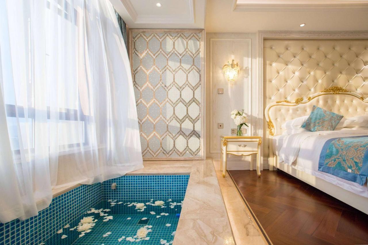 Wyndham Grand Kunming East Hotel Exterior foto